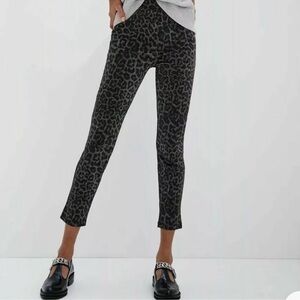 Sanctuary by Anthropologie Leopard Print Stylish Gray Pants, Size M